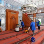 Buca Camii Temizliği