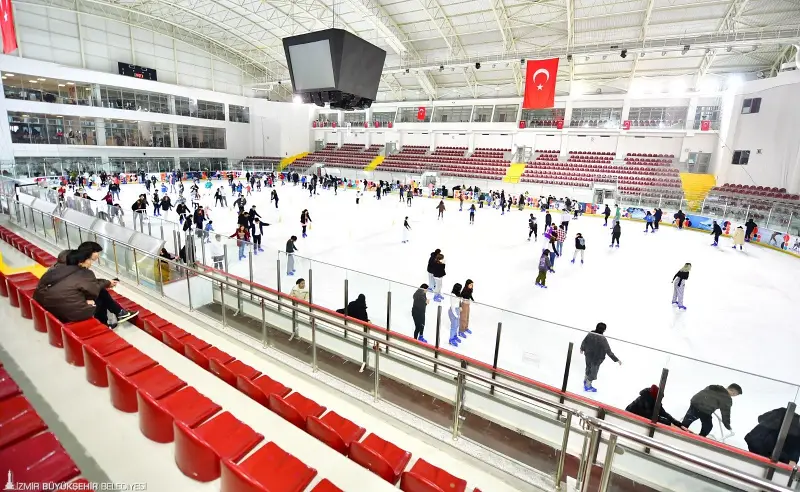 Olimpik Buz Sporları Salonu