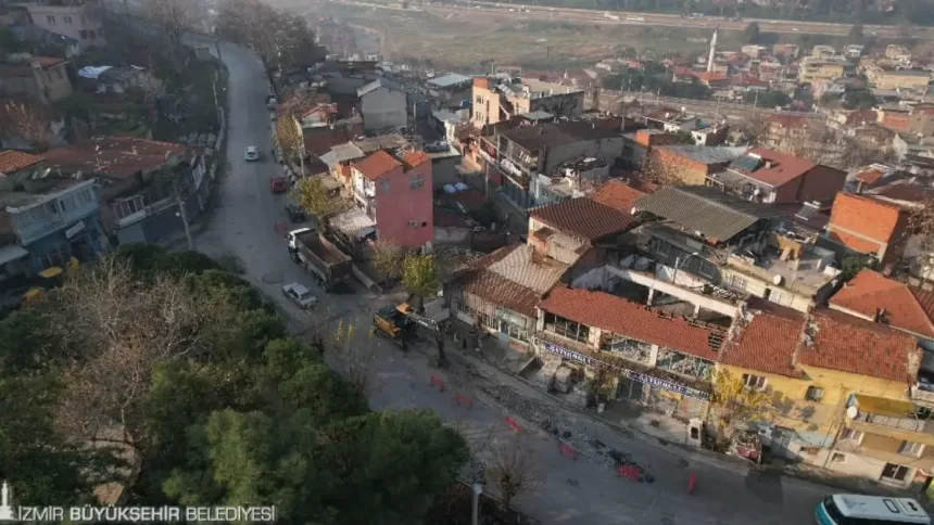 İzmir Gürçeşme Caddesi