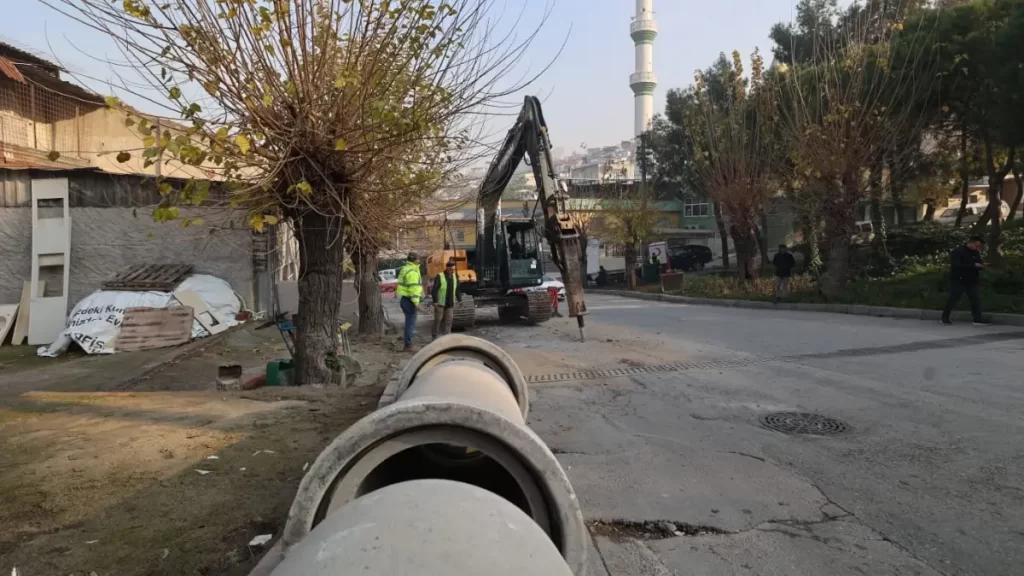 İzmir Gürçeşme Caddesi