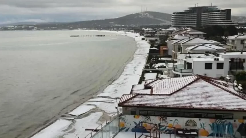 İzmir Çeşme Dolu Yağışı