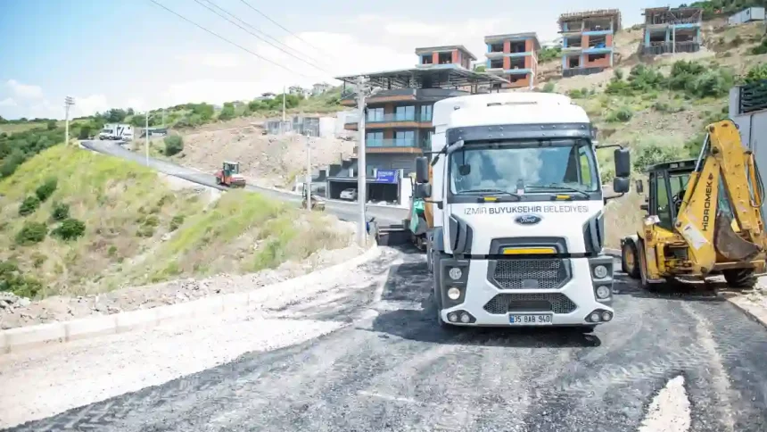 İzmir Balçova Asvalt Dökme Çalışması