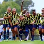 Fenerbahçe Kadın Futbol Takımı