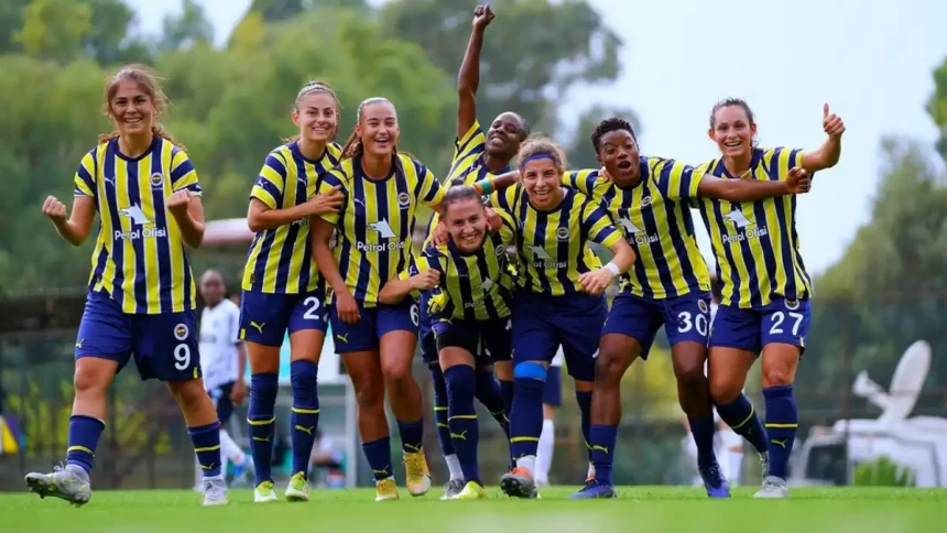 Fenerbahçe Kadın Futbol Takımı