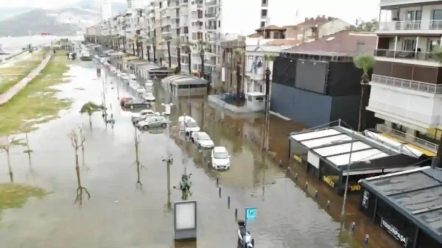 İzmir Kordon Sel Baskını