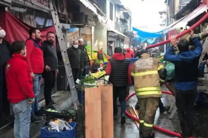 İzmir kemeraltı Yangın