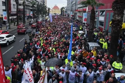 İzmir Belediye Çalışanları Grev