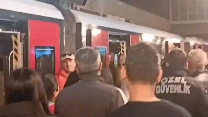 İzmir Metro