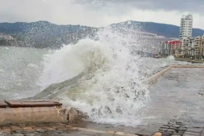 İzmir Fırtına