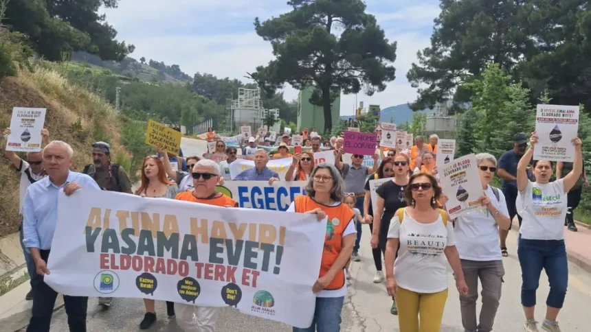 Altın Mdeni protesto