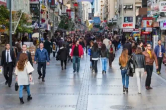 İzmir Kıbrıs Şehitleri Caddesi