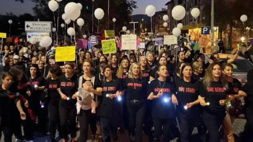 İzmir Chp kadın Kolları