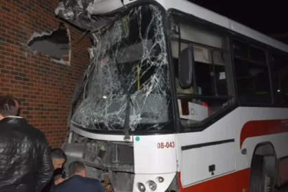 İzmir Belediye otobüsü Kaza