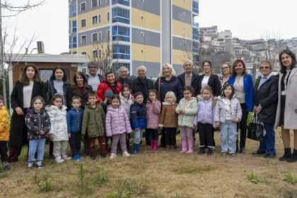 Karşıyaka Fidan Dikme Etkinliği