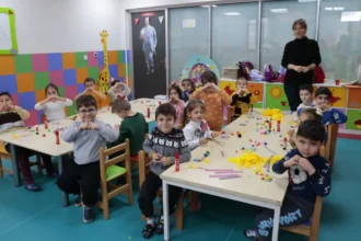 Mutlu Çocuklar Oyun evi
