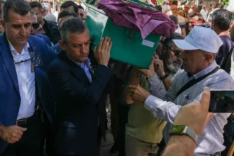 Özgür Özel Cenaze