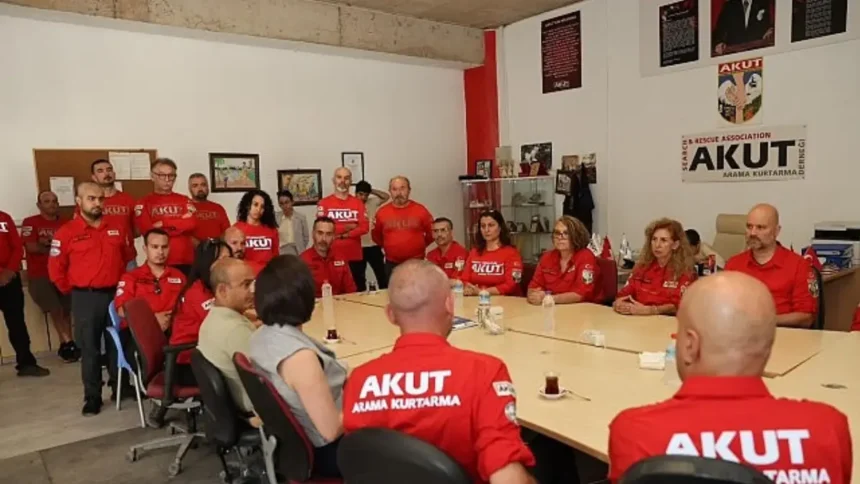 İzmir AKUT
