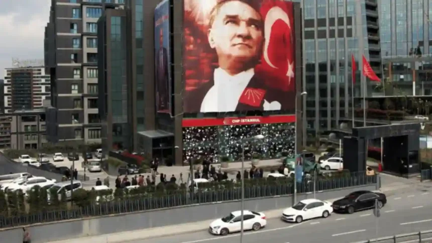 CHP İstanbul İl Binası