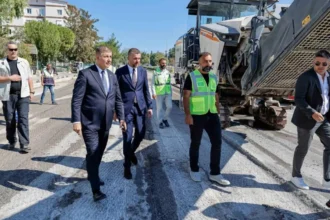 İzmir Asfalt Çalışması