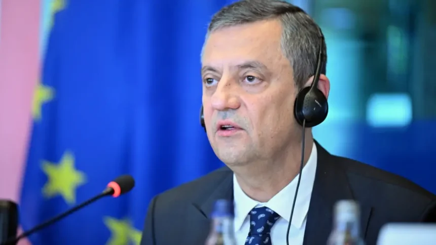 Özgür Özel