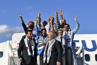 Sumud Filosu Aktivistleri