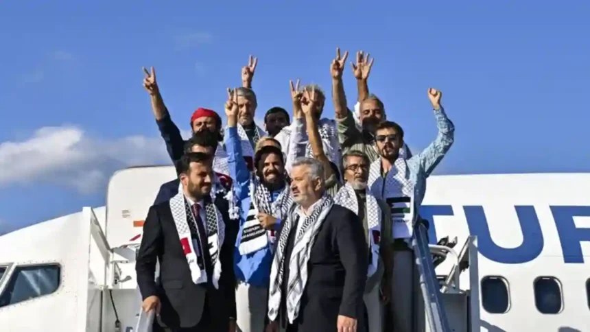Sumud Filosu Aktivistleri