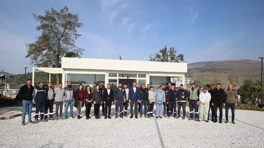 Çiğli Uğur Mumcu parkı