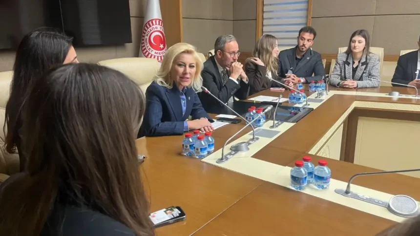 Şebnem Bursalı - Muharrem kasapoğlu