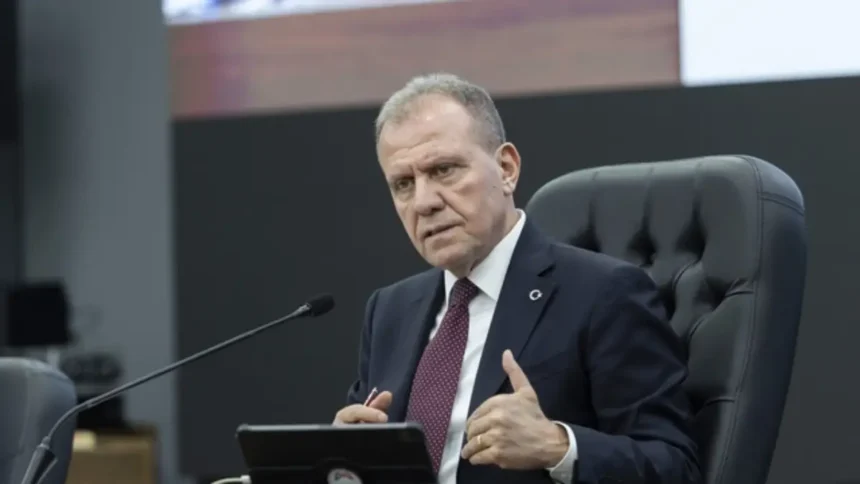 Vahap Seçer